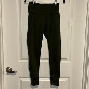 Forest green leggings 🌲